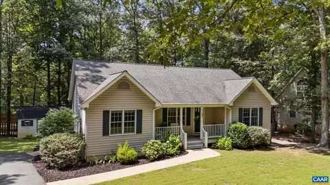 37 Riverside Dr, Palmyra, VA 22963 photo 4