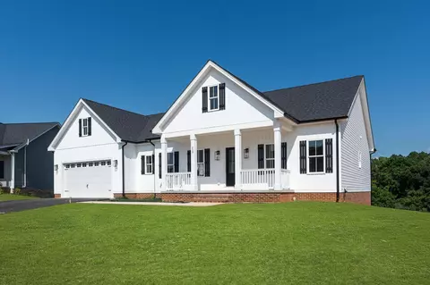 209 Tomasville Dr, Waynesboro, VA 22980