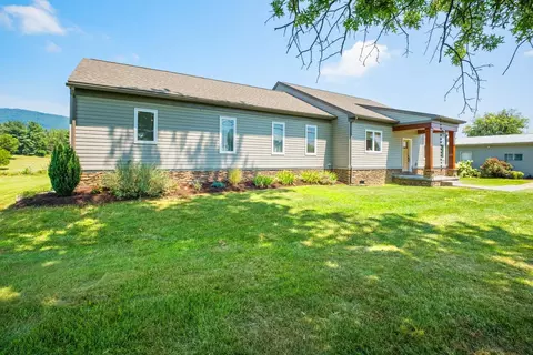 9133 Mcgaheysville Rd, Mcgaheysville, VA 22840