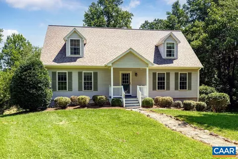 28 Lotties Ln, Nellysford, VA 22958