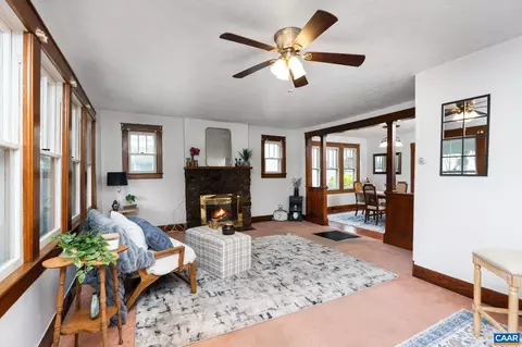 208 E Lee St E, Broadway, VA 22815 photo 16