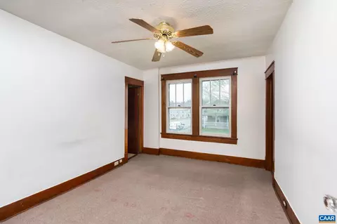 208 E Lee St E, Broadway, VA 22815 photo 39