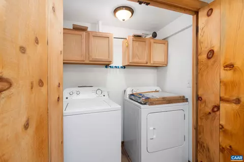 208 E Lee St E, Broadway, VA 22815 photo 28