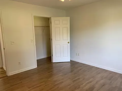 Bedroom - 302 N River Rd, Bridgewater, VA 22812 photo 1 of 4