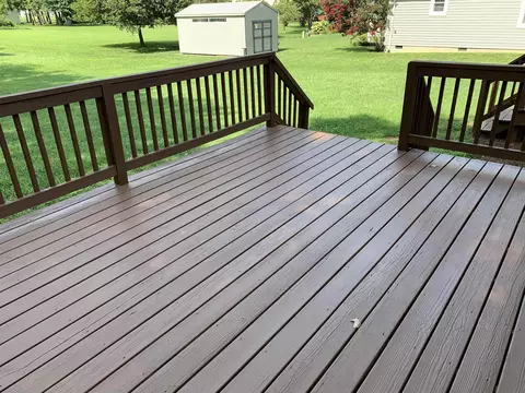 Exterior - 302 N River Rd, Bridgewater, VA 22812 photo 2 of 5