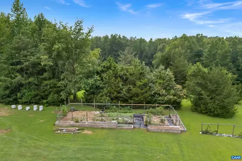 Exterior - 3287 Three Chopt Rd, Gum Spring, VA 23065 photo 17 of 19