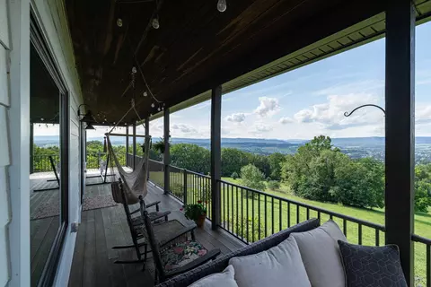 Exterior - 11180 Daphna Rd, Broadway, VA 22815 photo 6 of 14