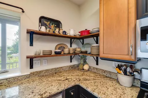 Kitchen - 11180 Daphna Rd, Broadway, VA 22815 photo 8 of 11
