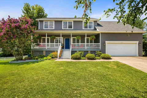 6073 Houndschase Ln, Harrisonburg, VA 22801