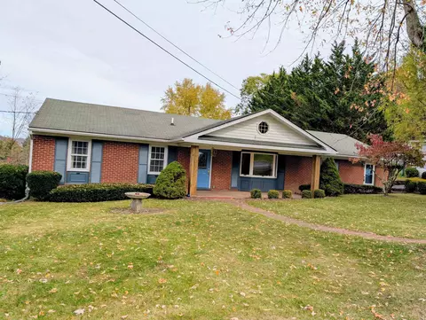 49 Kingstown Ln, Hot Springs, VA 24445