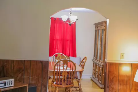 Dining - 44 Stuart Ave, Stuarts Draft, VA 24477 photo 2 of 2