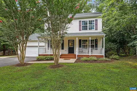 5 Smokewood Dr, Palmyra, VA 22963