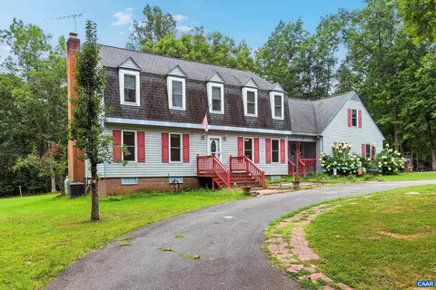 2668 Waldrop Church Rd, Louisa, VA 23093