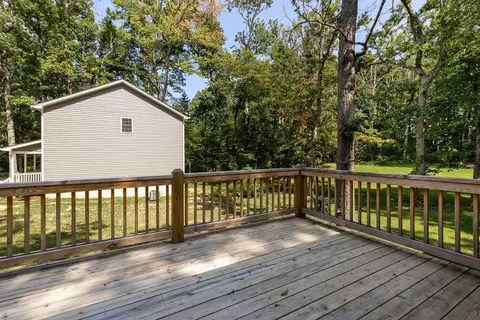 Exterior - 186 Dodge St, Stuarts Draft, VA 24477 photo 3 of 5
