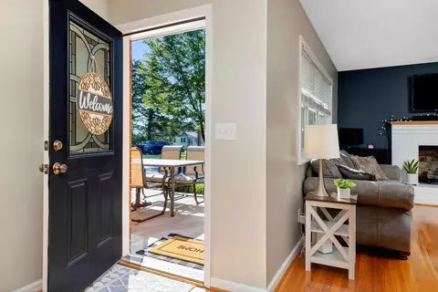43 Walnut St, Fishersville, VA 22939