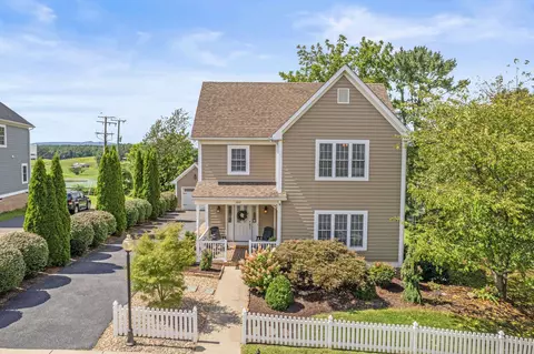 100 Bell Creek Dr, Staunton, VA 24401
