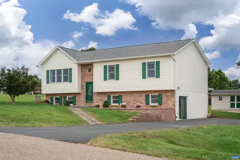 430 Quail Run Dr, Elkton, VA 22827