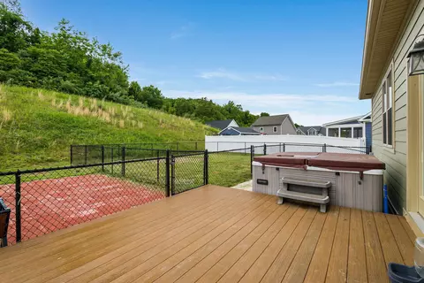 Exterior - 17 Mcilwee Ln, Staunton, VA 24401 photo 3 of 12