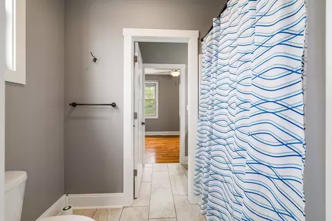 Entry Way - 17 Mcilwee Ln, Staunton, VA 24401 photo 4 of 5
