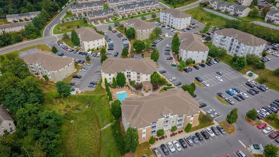 View/Area - 510 Davis Mills Dr #202, Harrisonburg, VA 22801 photo 3 of 12