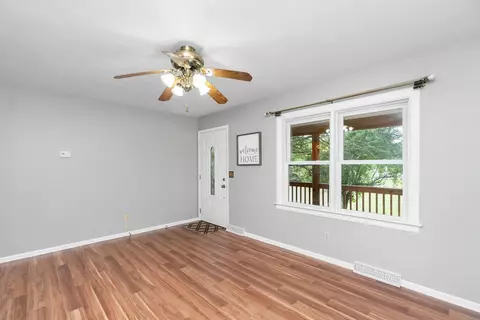 5264 Cold Springs Rd, Raphine, VA 24472 photo 6