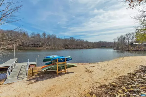 View/Area - 12 Amethyst Rd, Palmyra, VA 22963 photo 3 of 10
