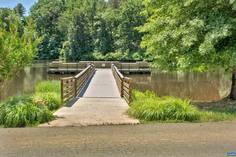 View/Area - 12 Amethyst Rd, Palmyra, VA 22963 photo 6 of 10