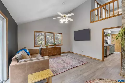 Living - 12 Amethyst Rd, Palmyra, VA 22963 photo 3 of 4