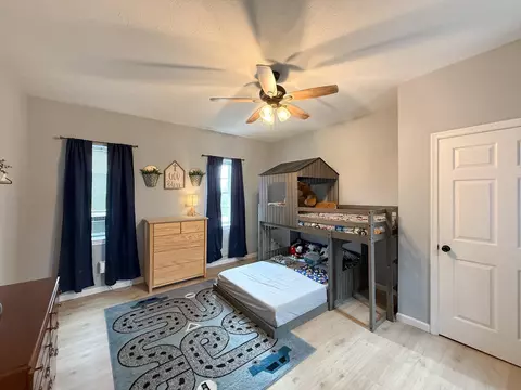 Bedroom - 4119 Spring Hill Rd, Staunton, VA 24401 photo 3 of 3