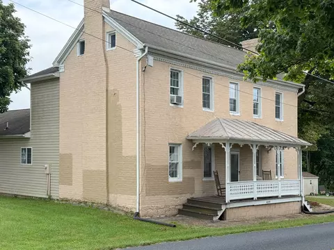 Exterior - 4119 Spring Hill Rd, Staunton, VA 24401 photo 3 of 9