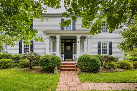 1202 Walker Creek Rd, Middlebrook, VA 24459