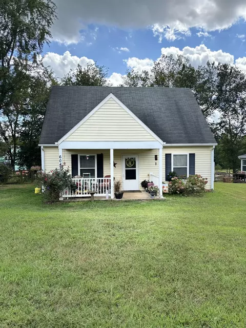 6047 Cling Ln, Crozet, VA 22932