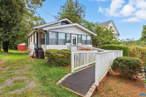 808 Cynthianna Ave, Charlottesville, VA 22903