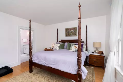 Bedroom - 421 Walnut Ave, Waynesboro, VA 22980 photo 1 of 8