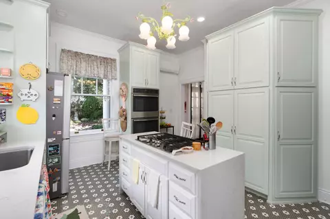 Kitchen - 421 Walnut Ave, Waynesboro, VA 22980 photo 2 of 8