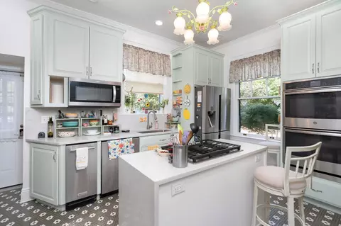 Kitchen - 421 Walnut Ave, Waynesboro, VA 22980 photo 3 of 8
