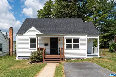 517 King Ave, Waynesboro, VA 22980