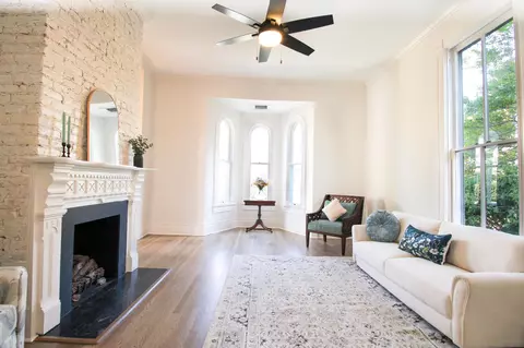 Living - 310 Berkeley Pl, Staunton, VA 24401 photo 2 of 3