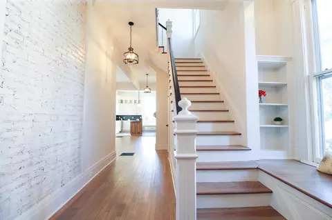 Entry Way - 310 Berkeley Pl, Staunton, VA 24401 photo 1 of 10