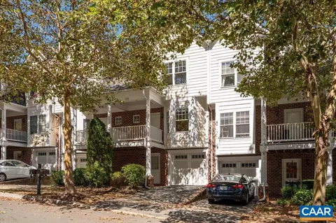 129 Old Fifth Cir, Charlottesville, VA 22903