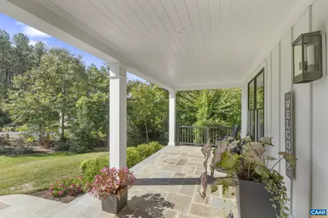 Exterior - 98 Pine Shadow Ct, Troy, VA 22974 photo 6 of 22