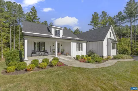 Exterior - 98 Pine Shadow Ct, Troy, VA 22974 photo 14 of 22