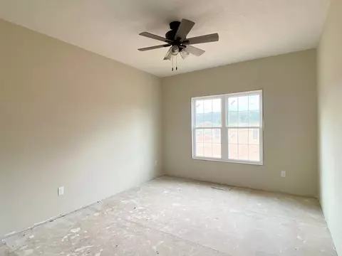 Bedroom - 122 Spring Ridge Dr, Stuarts Draft, VA 24477 photo 5 of 6
