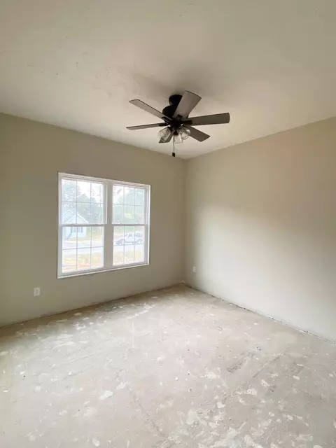 Bedroom - 122 Spring Ridge Dr, Stuarts Draft, VA 24477 photo 3 of 6