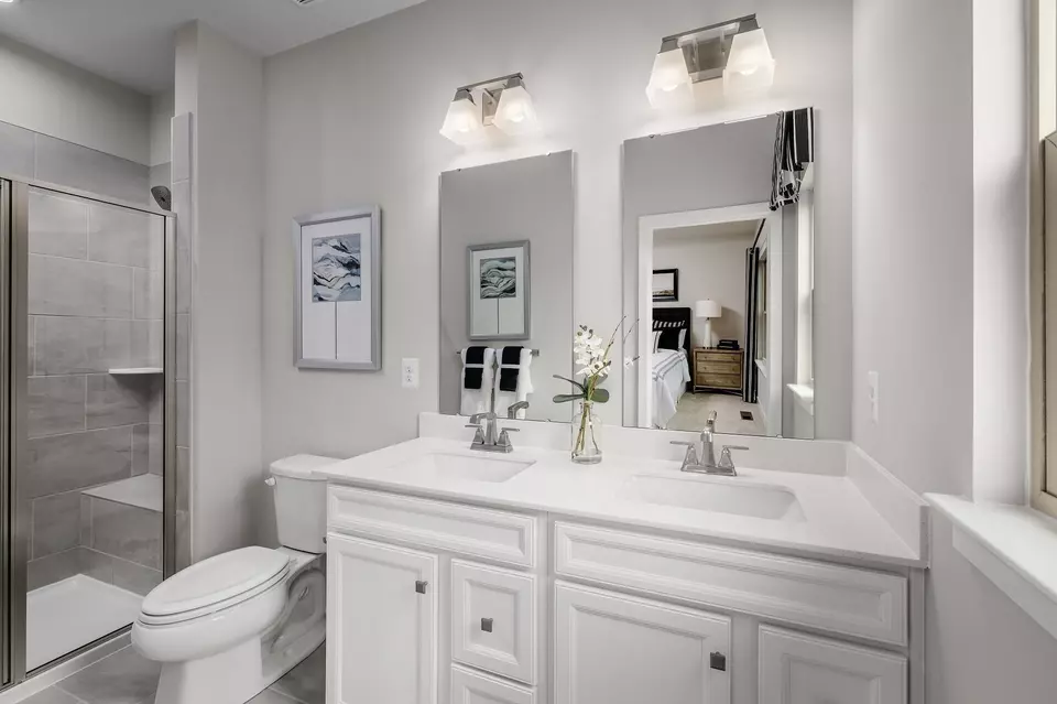 Bath - 3585 Ponton Rd, Rockingham, VA 22801 photo 1 of 2