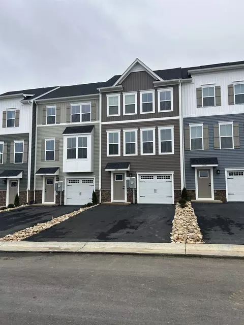 3585 Ponton Rd, Rockingham, VA 22801