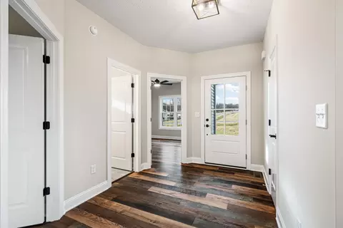 117 Spring Ridge Dr, Stuarts Draft, VA 24477 photo 9