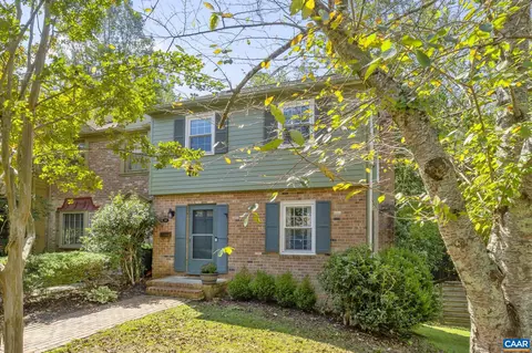 97 Georgetown Grn, Charlottesville, VA 22901