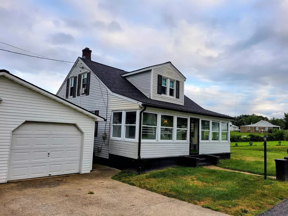 Exterior - 2956 Blose Rd, Elkton, VA 22827 photo 3 of 15