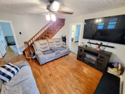 Living - 2956 Blose Rd, Elkton, VA 22827 photo 1 of 2